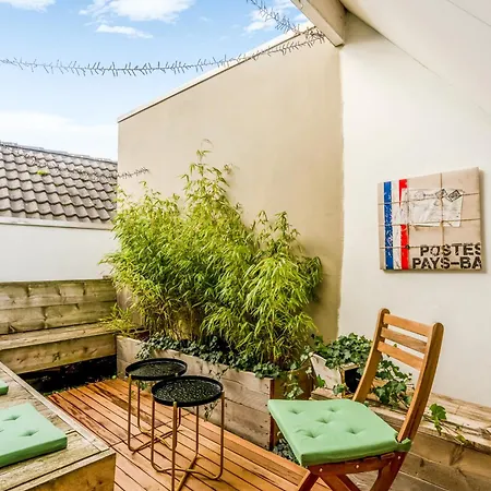 Wieler Wellness Huuske With Private Sauna Spaubeek