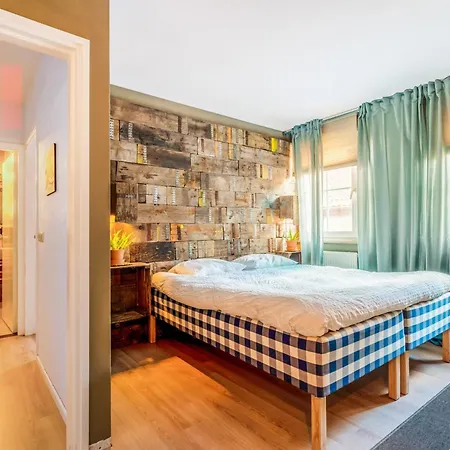 Wieler Wellness Huuske With Private Sauna * Spaubeek